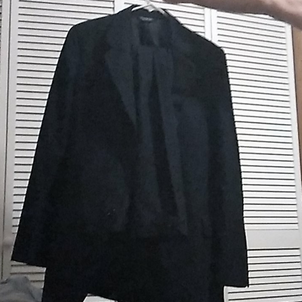 Men's suit